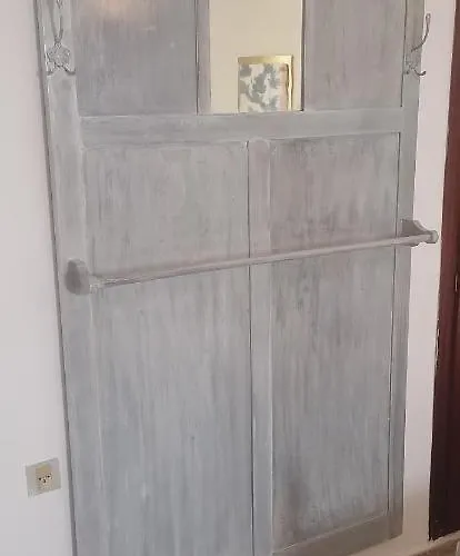 Village * Herszonisszosz