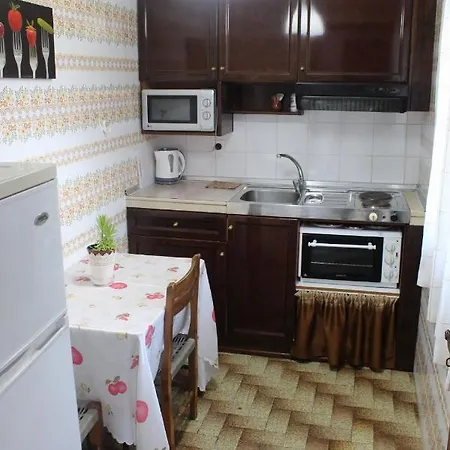 Village דירה הרסוניסוס