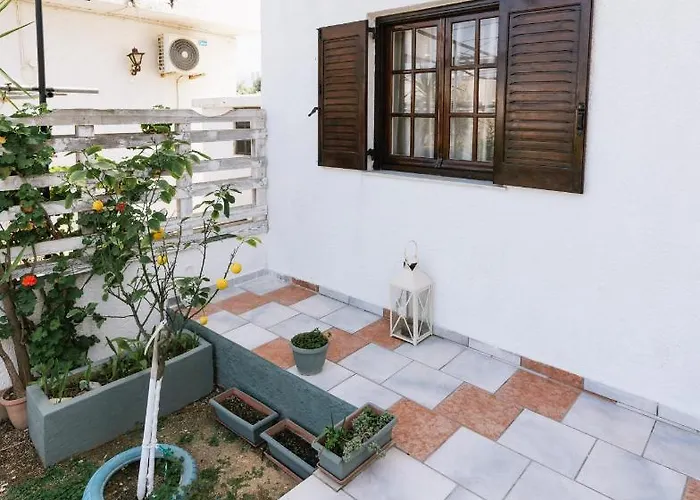 Village Hersonissos (Crete)