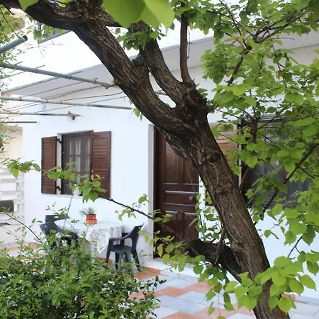 Village Hersonissos (Crete)